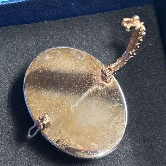 Vintage Oval Scarf Ring With Turquoise Marbled Stone & Gold-Tone Metal Backing - Picture 6 of 6